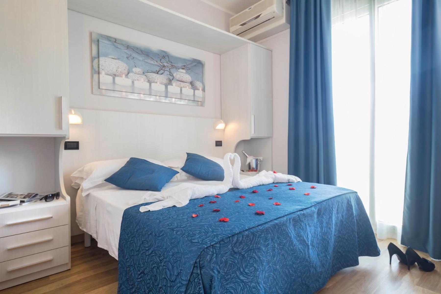 Hotel Bella Igea Белларія-Іджеа-Марина Екстер'єр фото