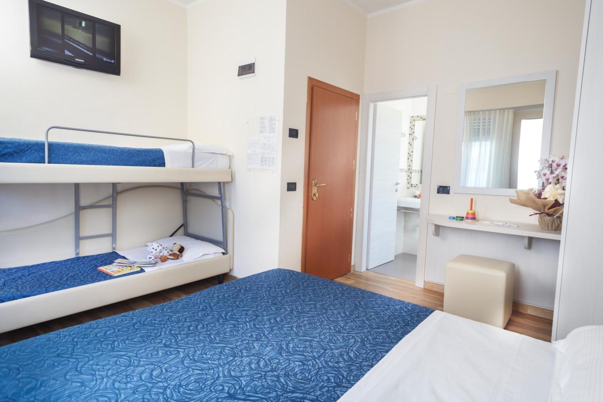 Hotel Bella Igea Белларія-Іджеа-Марина Екстер'єр фото